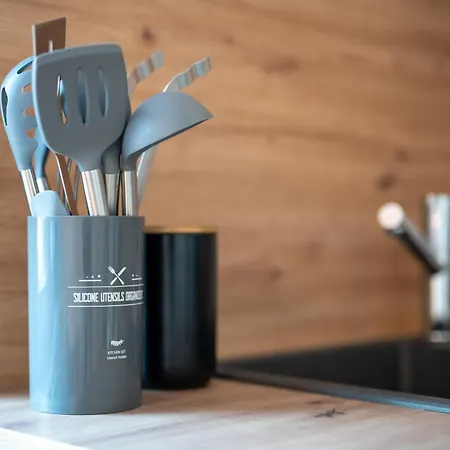 Finn Eg 아파트 레힐린