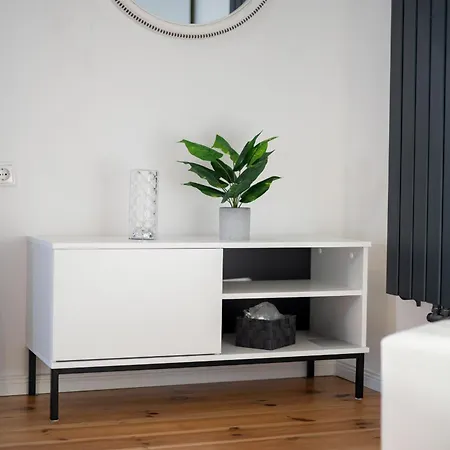 Finn Eg *